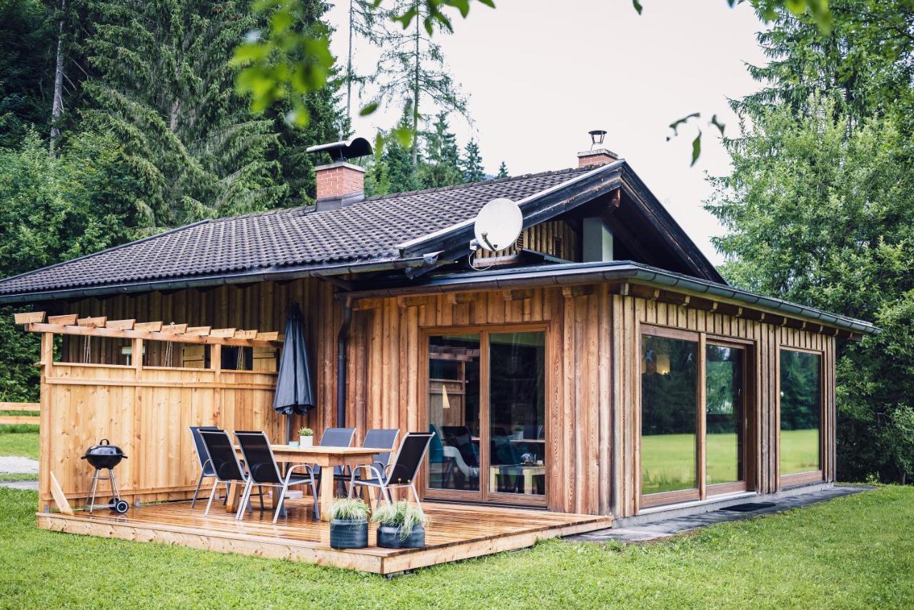 Die Lärchen-Lodge Maishofen Exterior foto