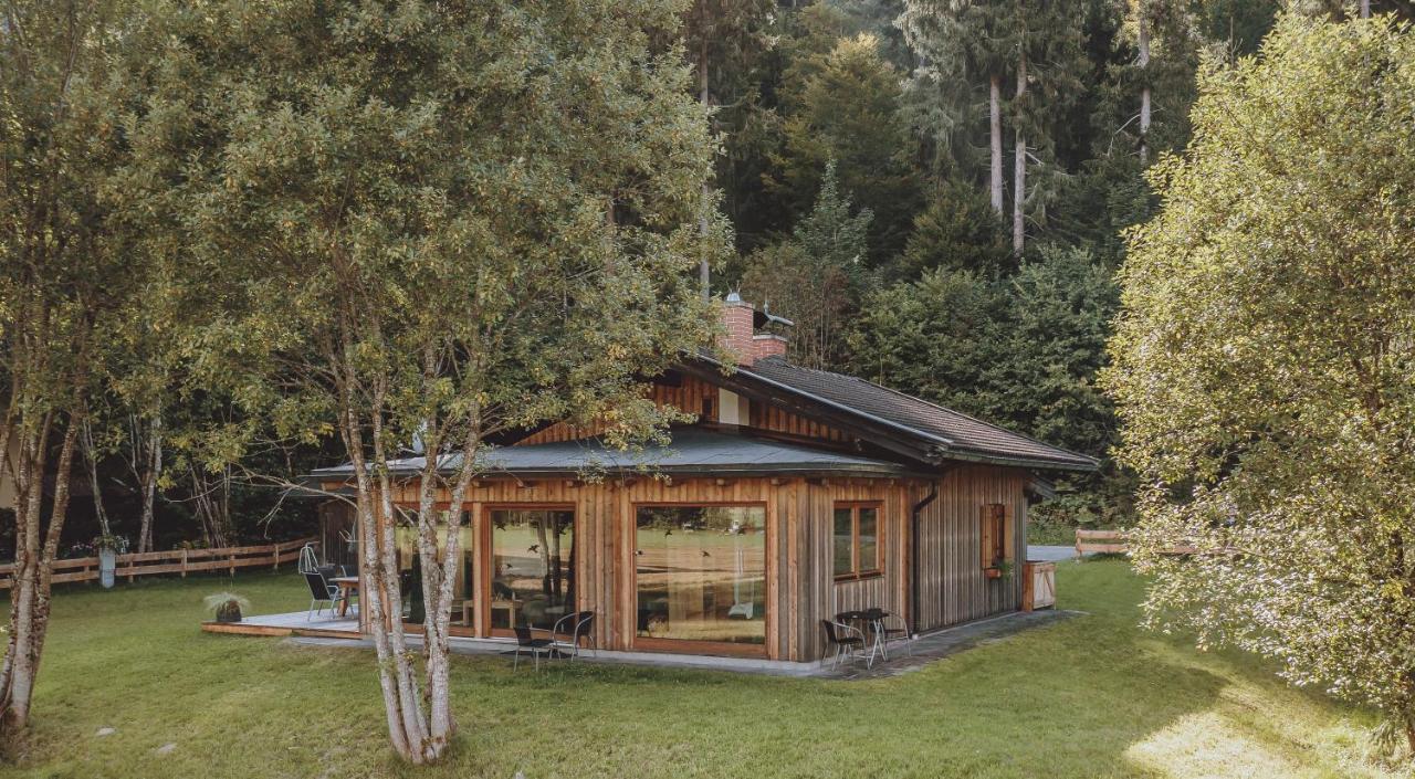 Die Lärchen-Lodge Maishofen Exterior foto